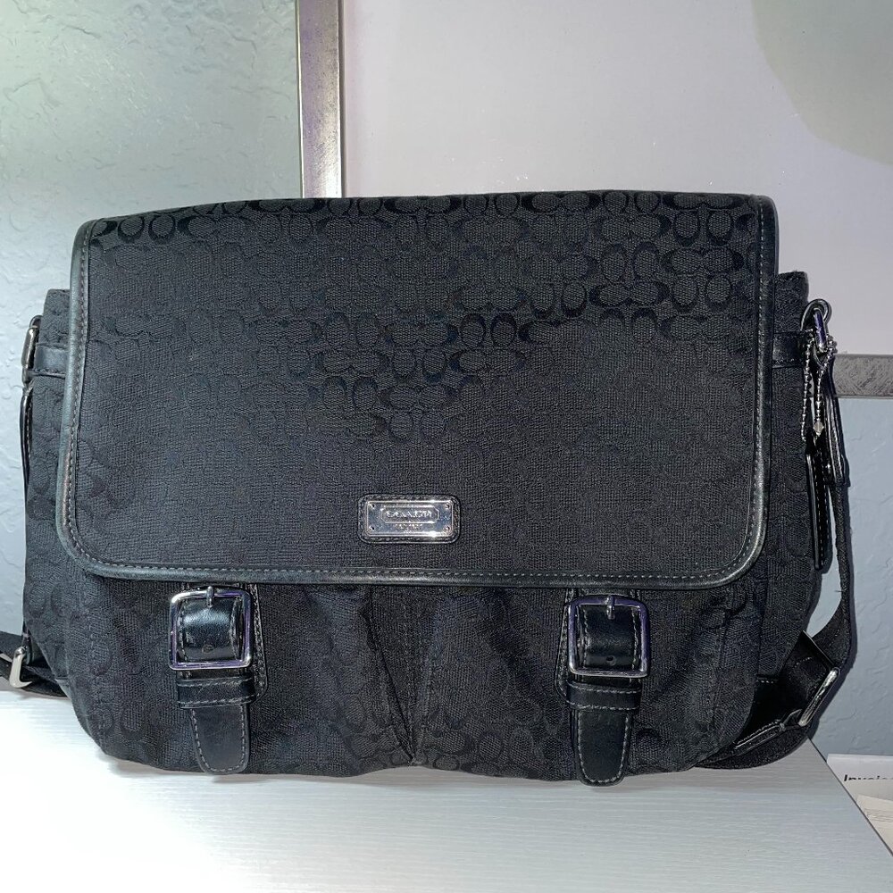COACH Black Signature Messenger Crossbody Work Travel Bag - Picture 1 of 13